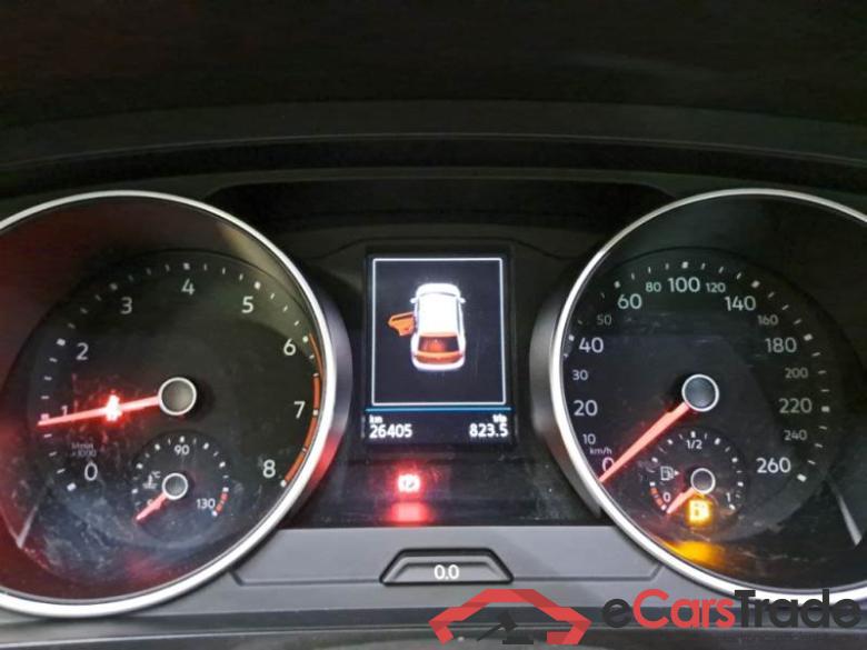 VOLKSWAGEN TIGUAN / 2020 / 5P / SUV 1.5 TSI ACT 96KW LIFE #4