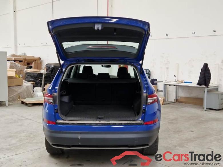 SKODA KODIAQ / 2021 / 5P / SUV 2.0 TDI 110KW AMBITION DSG 5P #5