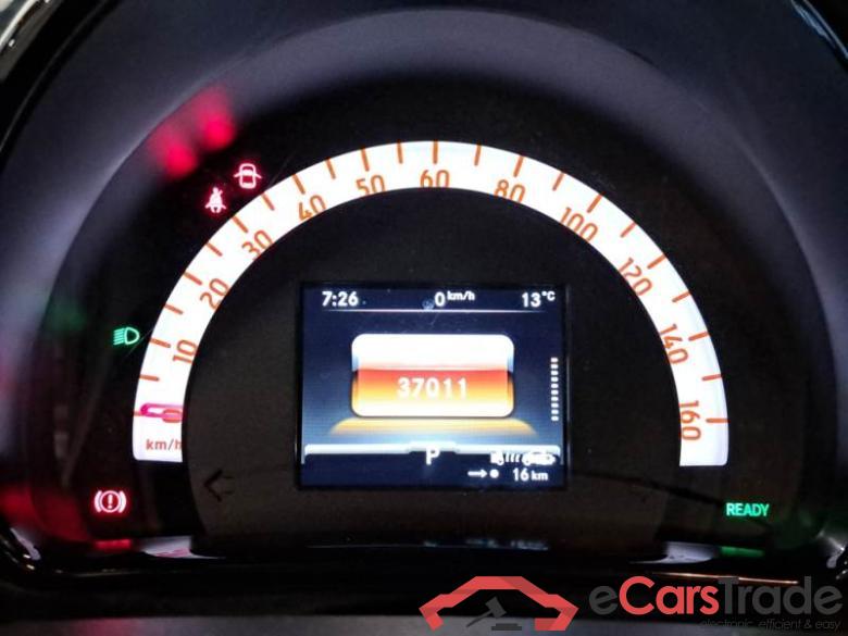 SMART FORTWO COUPÈ / 2019 / 3P / COUPE EQ 60KW PRIME #4