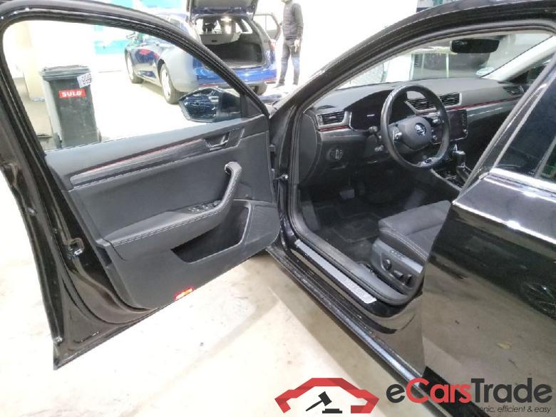 Superb Combi Style 4x4 2.0 TDI 147KW AT7 E6d #4