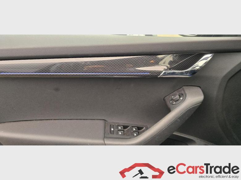 SKODA Octavia Combi RS Octavia Combi RS 2,0 TSI 169 kW 6-speed automat. #3