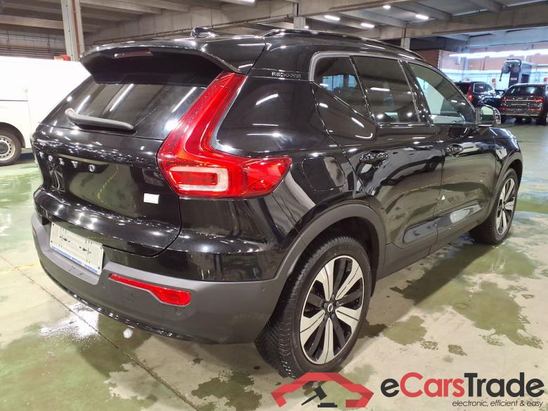 VOLVO XC40 1.5 T4 PHEV ULTIMATE DARK DESIGN DCT #4