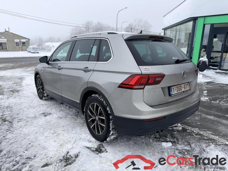 VOLKSWAGEN Tiguan Comfortline 2.0 TDI SCR 110 kW (150 ch) 6 vitesses manuel #2