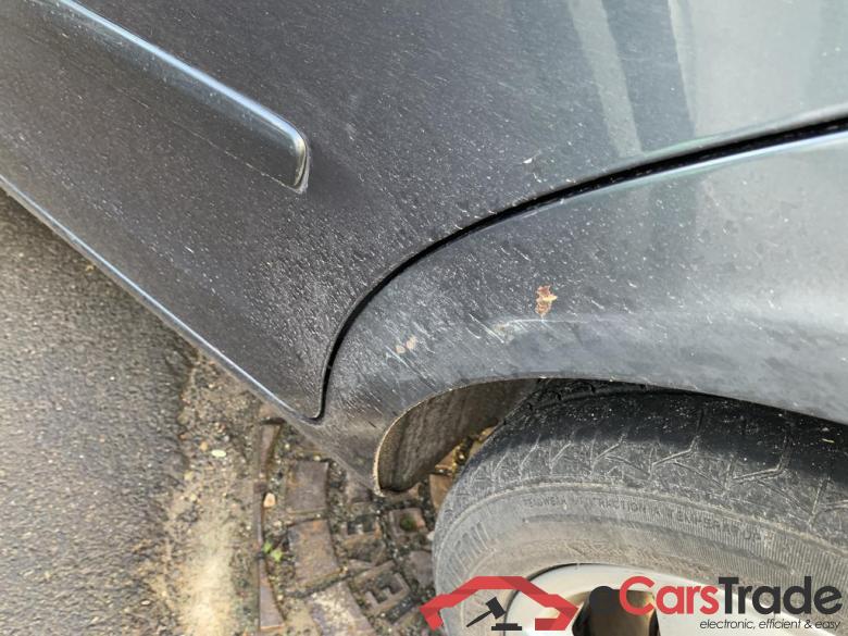 VOLKSWAGEN Polo Polo 1.4i 16v Base #4