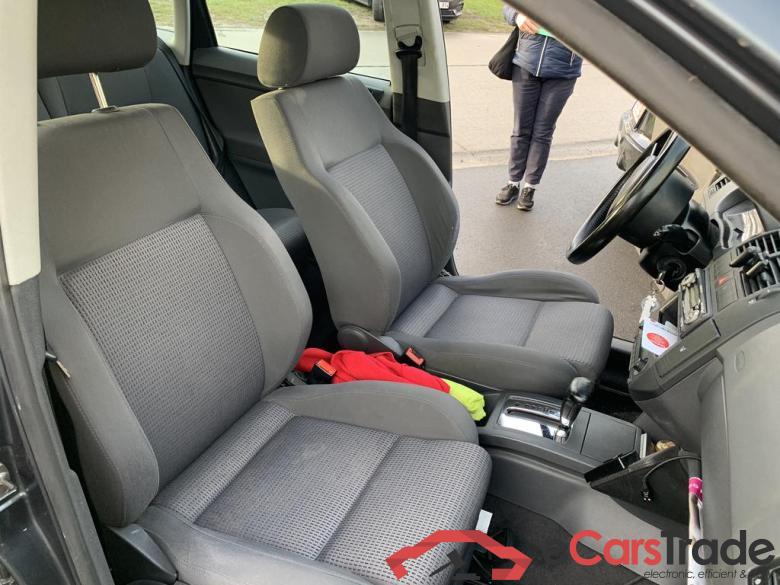 VOLKSWAGEN Polo Polo 1.4i 16v Base #5