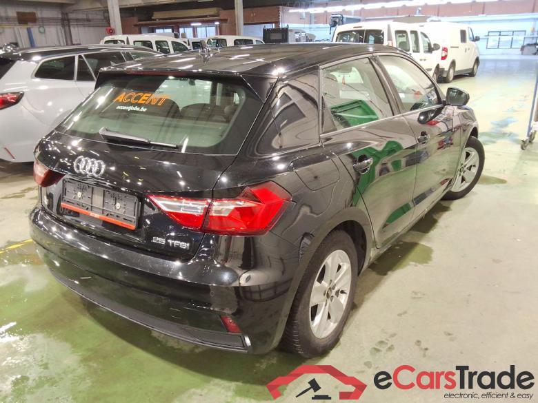 AUDI A1 SPORTBACK 1.0 25 TFSI ATTRACTION #4