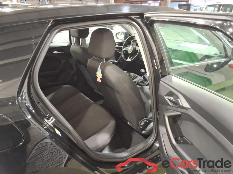 AUDI A1 SPORTBACK 1.0 25 TFSI ATTRACTION #5