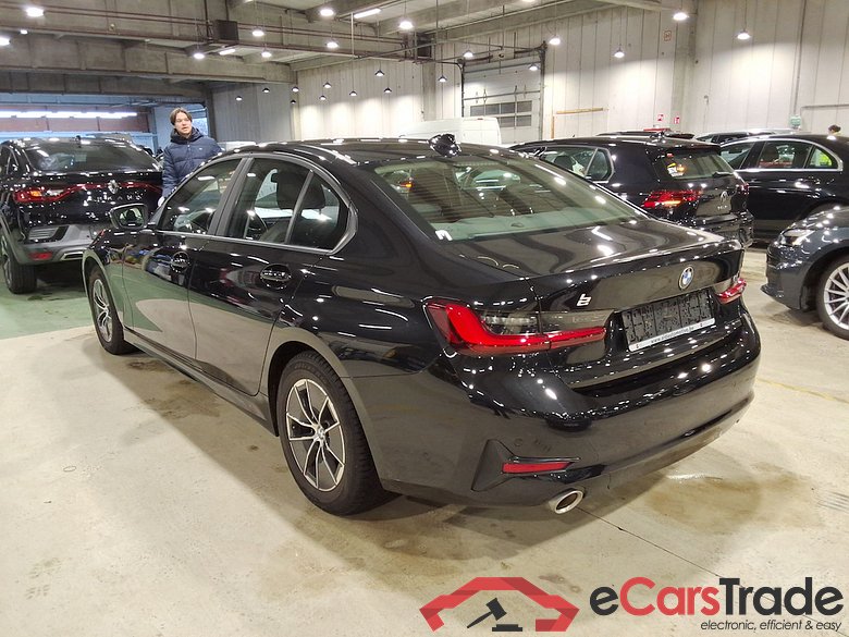 BMW 3 SERIES BERLINE 2.0 318IA (115KW) BERLINE #2