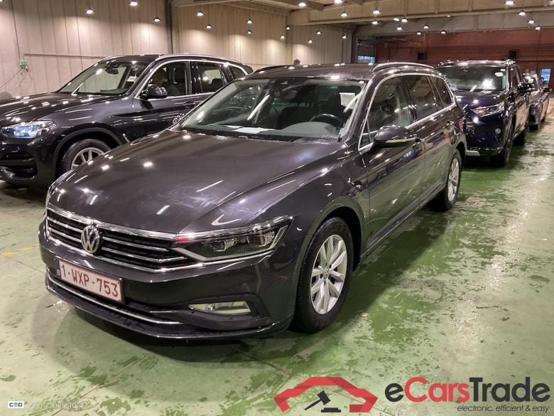 VOLKSWAGEN PASSAT VARIANT DIESEL - 2019 1.6 TDi SCR Style Business DSG #1