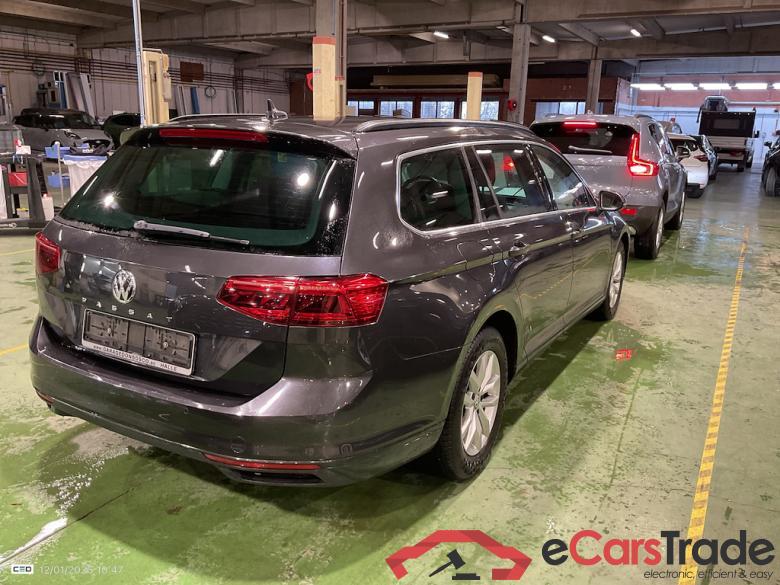 VOLKSWAGEN PASSAT VARIANT DIESEL - 2019 1.6 TDi SCR Style Business DSG #4