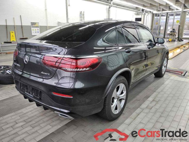 Mercedes-Benz GLC Coupe (BM 253)(11.2016->) DE - SUV5 GLC 300 e EU6d, e AMG Line 4Matic (EURO 6d), (Facelift) 2020 - 2023 #3