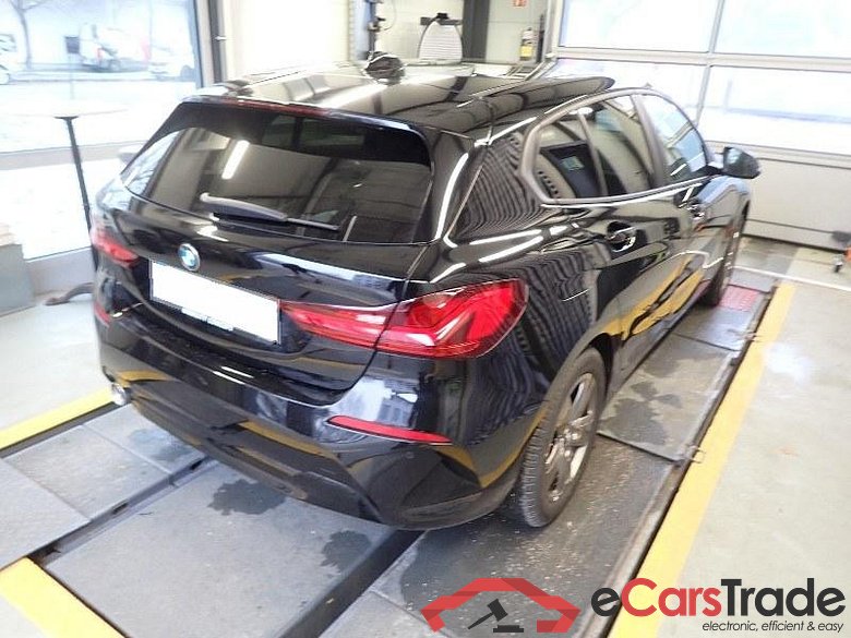 BMW 1 Limousine (F40)(2019->) DE - LimS5 116 i EU6d, (OPF)(EURO 6d), 2020 - 2024 #3