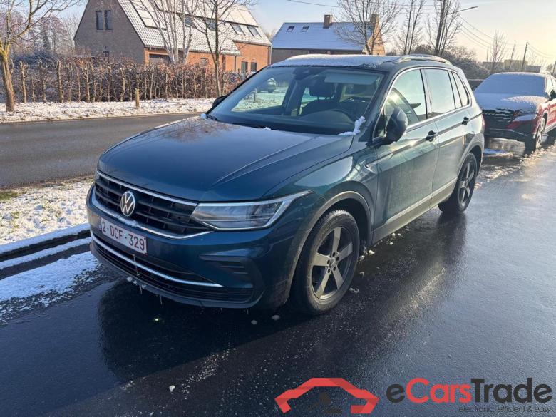 VOLKSWAGEN Tiguan Tiguan Life Business 1.5 TSI ACT OPF 110 kW (150 pk) 7 versnellingen DSG #1
