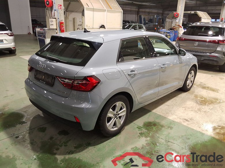 AUDI A1 1.0 25 TFSI #4