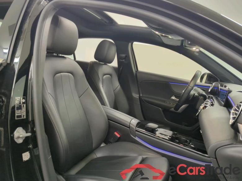 Mercedes-Benz A-Klasse Limousine A 250 e 8G-DCT Bus Sol Luxury Limited 4d + Pano #3