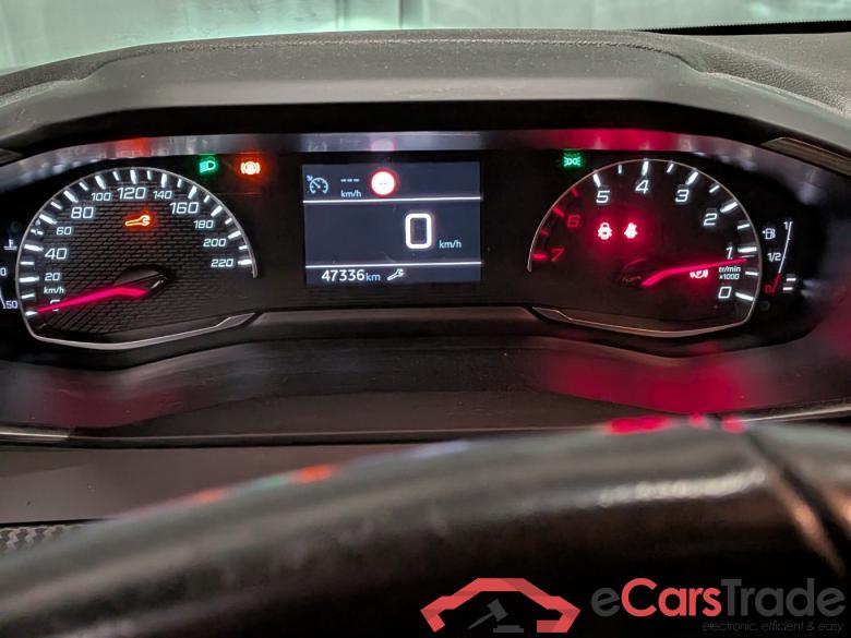 PEUGEOT 208 1.2 PureTech Active #6