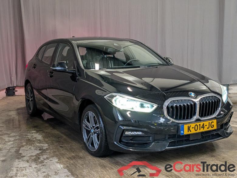 BMW 1-serie 118i Executive Ed. #2