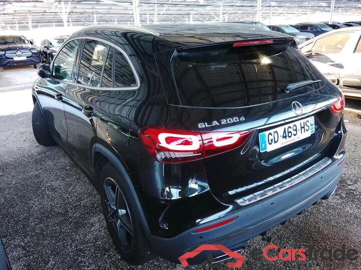 Mercedes GLA 200d AMG Aut. LED-Xenon Widescreen Navi 1/2 Sport-Leather-Alcantara KeylessGo Camera Klima PDC ... #4