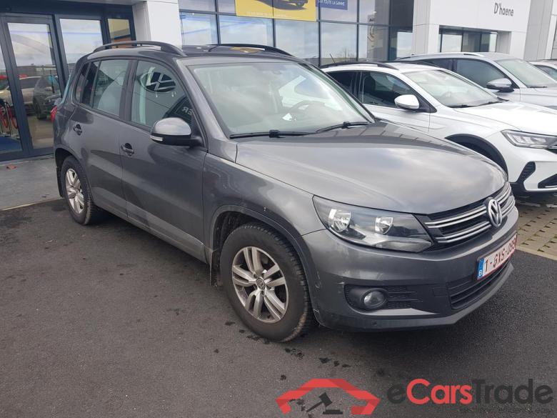VOLKSWAGEN Tiguan Tiguan Trend & Fun 1.4 TSI BlueMotion Technology 92 kW (125 ch) 6 vitesses manuel #4