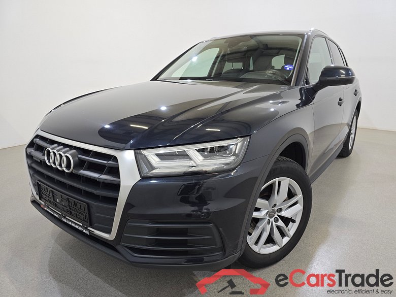Audi Q5 2.0 50 TFSI e Quattro Aut. LED-Matrix Navi Leather KeylessGo Klima PDC ...