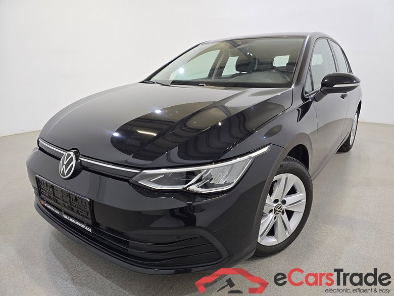 Volkswagen Golf 2.0 TDI Life LED Virtual Ambient ACC Navi KeylessGo Klima PDC ...