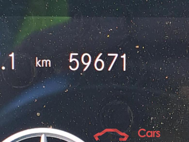 MERCEDES-BENZ GLB / 2019 / 5P / todoterreno 2.0 GLB 200 D DCT 110KW (150CV) #5