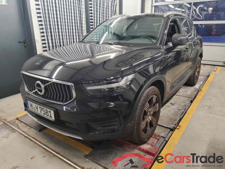 Volvo XC40 (2017->) DE - SUV5 T3 2WD EU6d, Inscription (EURO 6d), 2020 - 2022 #1