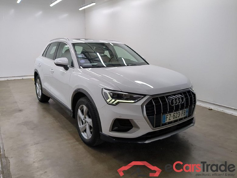 AUDI Q3 / 2018 / 5P / SUV 35 TFSI 150 MHEV S TRONIC DESIGN LUXE #2