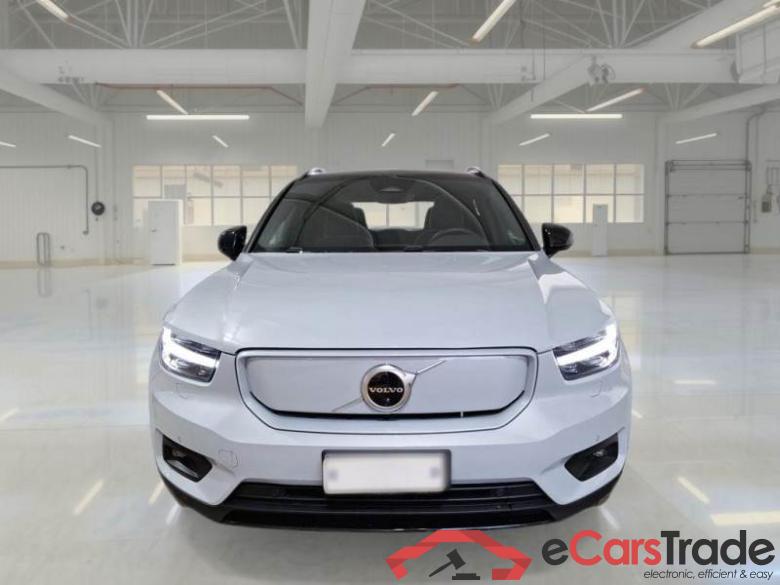 VOLVO XC40 / 2017 / 5P / SUV RECHARGE PRO #6