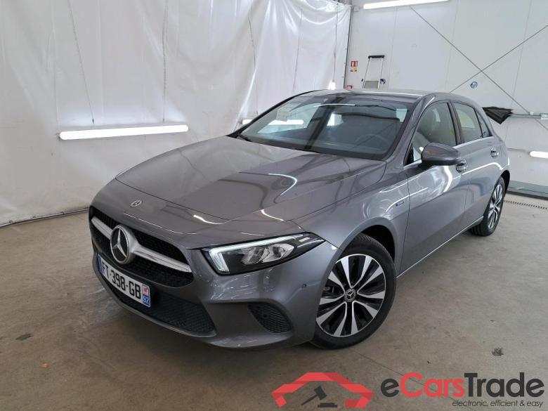MERCEDES-BENZ Classe A Compact / 2018 / 5P / Berline A 250 e Business Line 8G-DCT #1