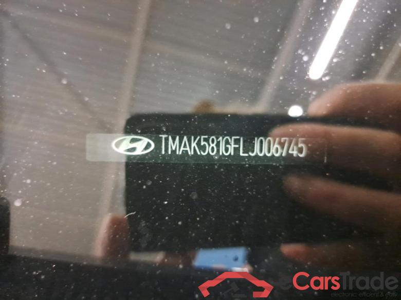 Hyundai KONA Premium Electric 64 kWh 5d #6