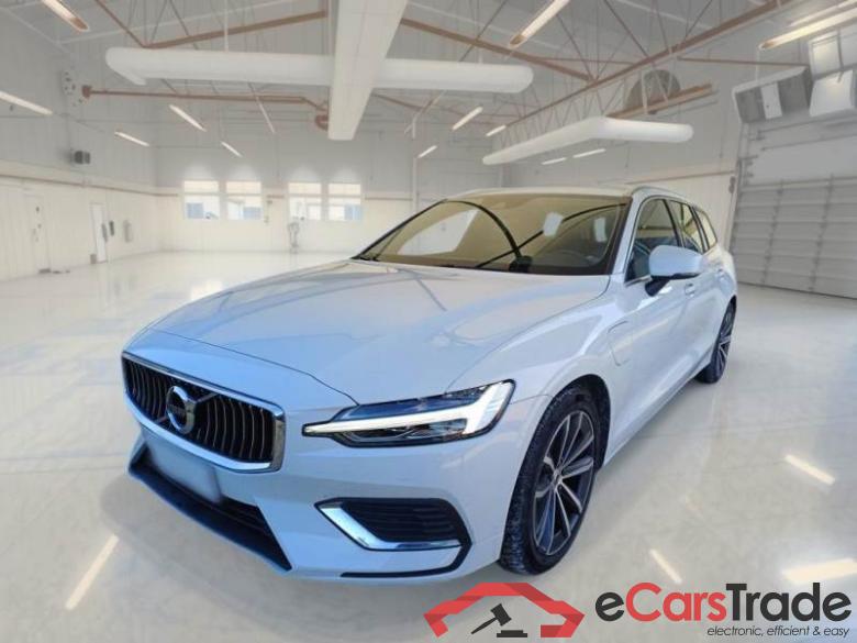 VOLVO V60 / 2019 / 5P / STATION WAGON T6 PLUG-IN AWD AUTOM.INSCR.EXPR. #1