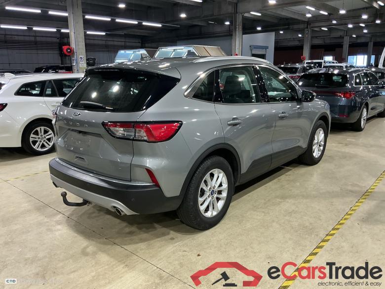 FORD KUGA DIESEL - 2020 1.5 TDCi EB FWD Titanium #4