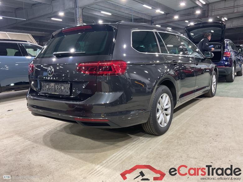 VOLKSWAGEN PASSAT VARIANT 2.0 TDI 90KW MSQ VARIANT STYLE BUSINESS #4