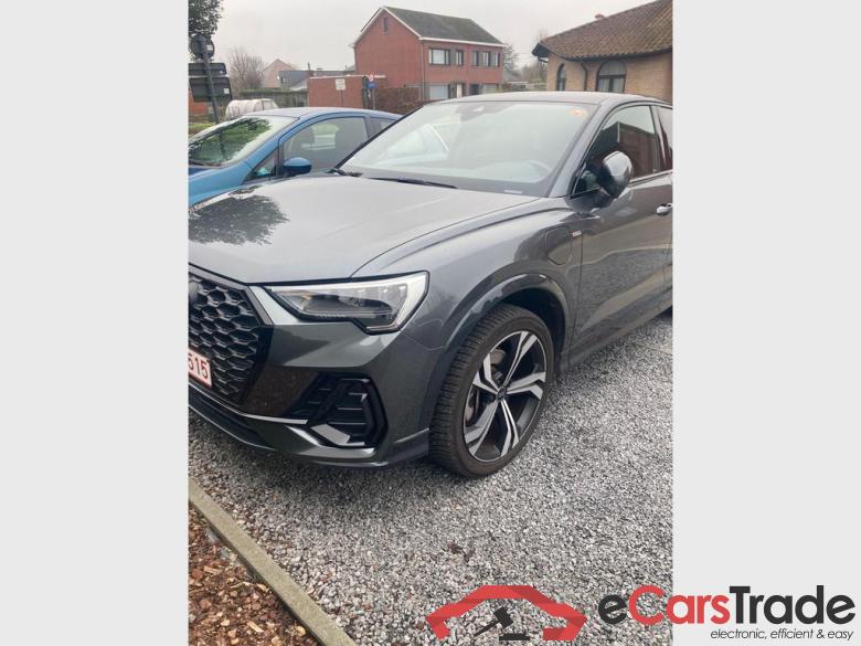 AUDI Q3 Sportback PHEV Audi Q3 Sportback S line 45 TFSI e  180(245) kW(ch) S tronic #1