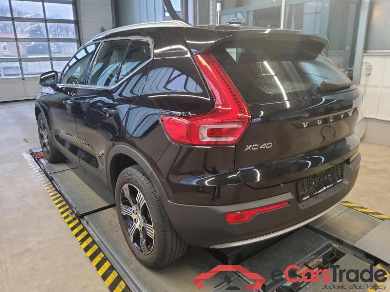 Volvo XC40 (2017->) DE - SUV5 B4 2WD EU6d, Inscription (EURO 6d), 2020 - 2022 #4