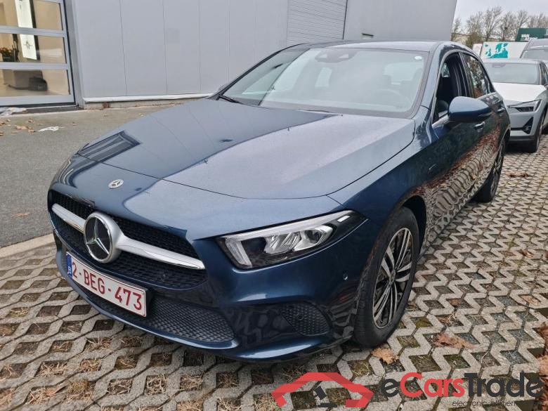 MERCEDES-BENZ CLASS A (W177) A 250 e PHEV Business Solution