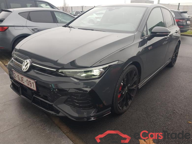 VOLKSWAGEN Golf VIII GTI Golf GTI Clubsport 2.0 TSI 221 kW (300 ch) 7 vitesses DSG