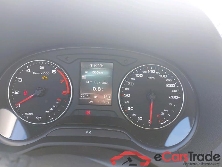 AUDI Q2 / 2016 / 5P / todoterreno Design 30 TFSI 85kW (116CV) #4