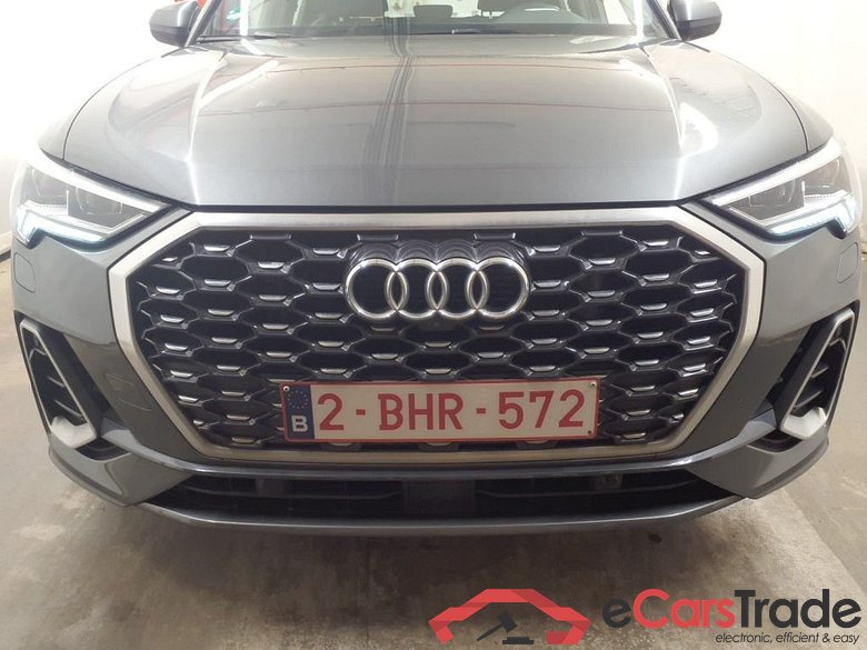 Audi Q3 Sportback 45 TFSI e S tronic S Line 5d #5