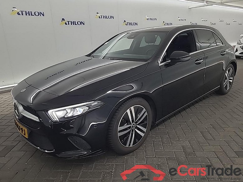 MERCEDES-BENZ A-klasse A 200 DCT Luxury Line 5D 120kW