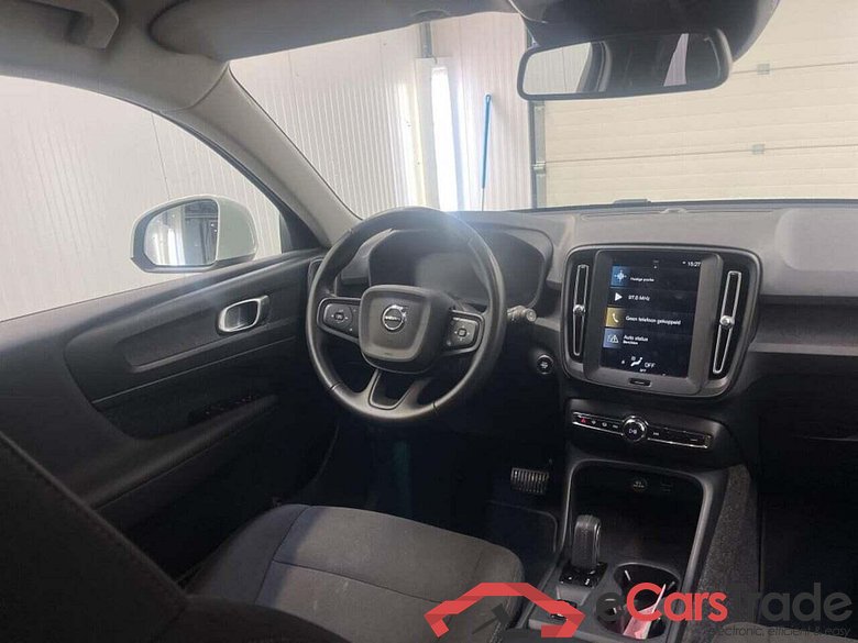 VOLVO XC40 1.5 T2 Moment. Core #3