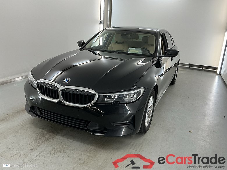BMW 3 DIESEL - 2019 318 dA AdBlue #1