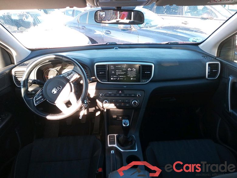 KIA Sportage / 2018 / 5P / todoterreno 1.6 CRDi Concept 85kW (115CV) 4x2 #3