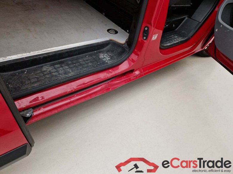 OPEL VIVARO 1.5 VAN TURBO D BLUEINJECTION #5