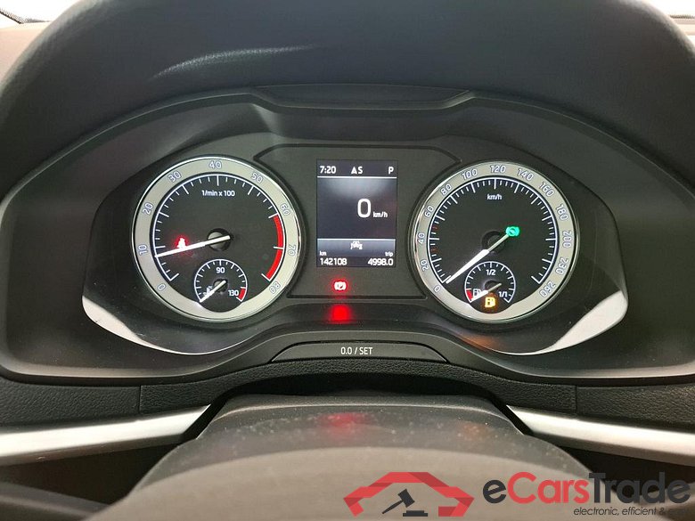 SKODA Karoq / 2022 / 5P / SUV 1.5 TSI 150ch ACT DSG7 Business #6