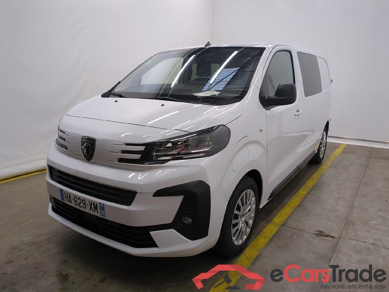 PEUGEOT Expert / 2023 / 4P / Fourgon tôlé Taille M 136 ch 75 Kwh CAF #1