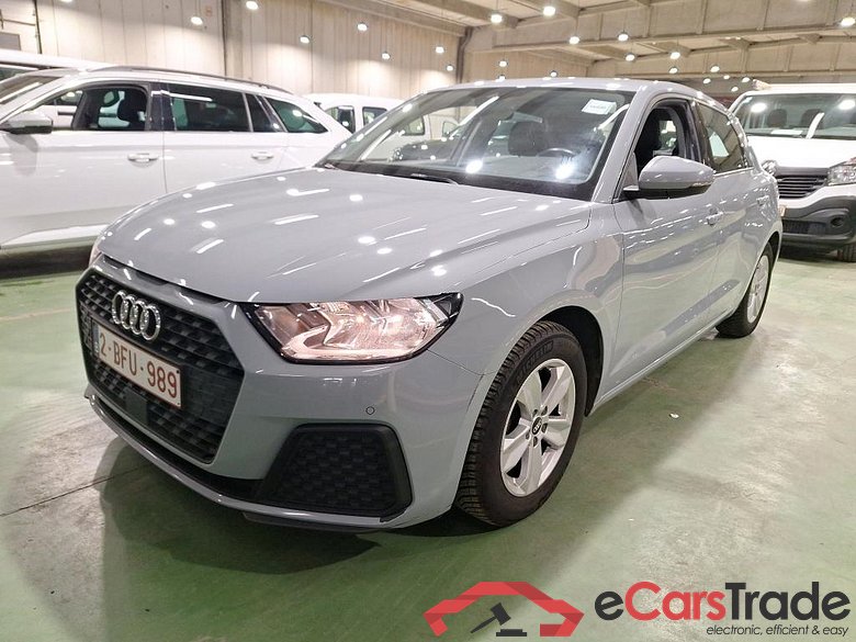 AUDI A1 1.0 25 TFSI ATTRACTION