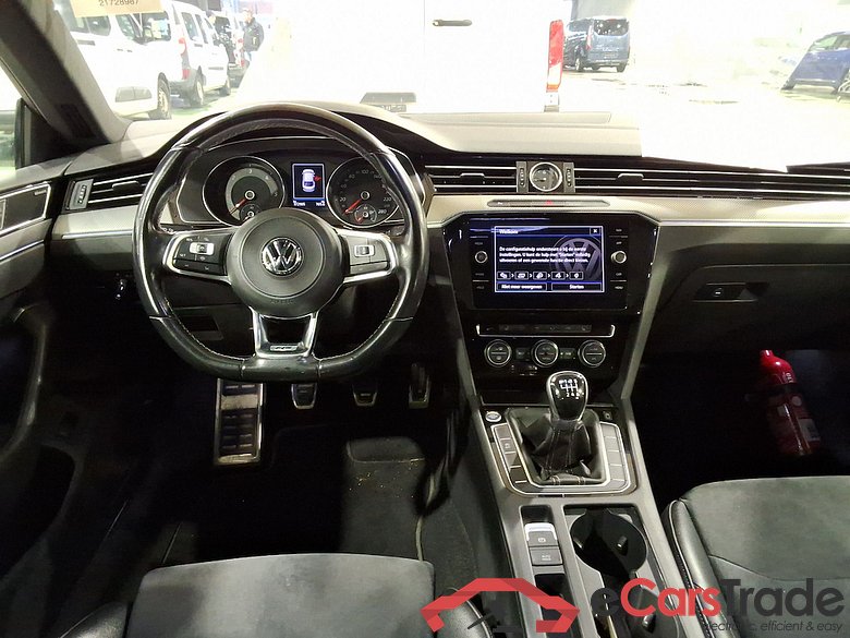 VOLKSWAGEN ARTEON DIESEL 2.0 TDi SCR R-Line (EU6.2) STOCK #6