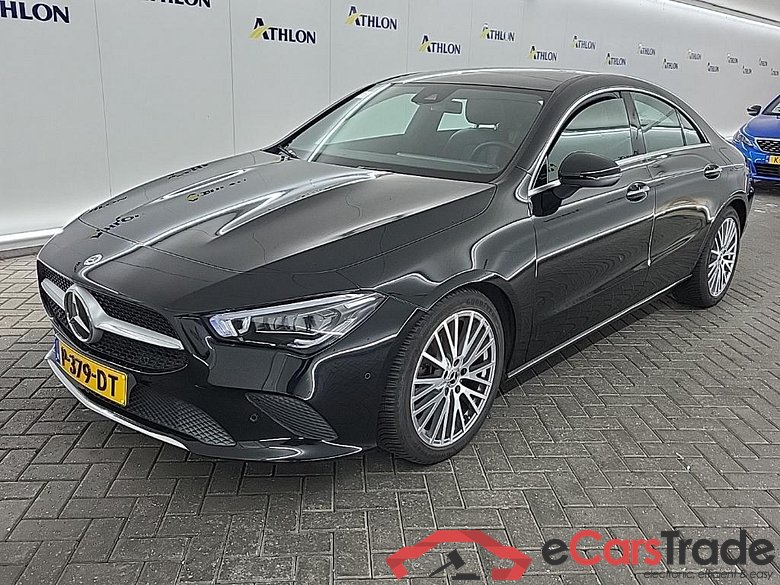 MERCEDES-BENZ CLA CLA 180 DCT Bus. Solution Luxury 4D 100kW